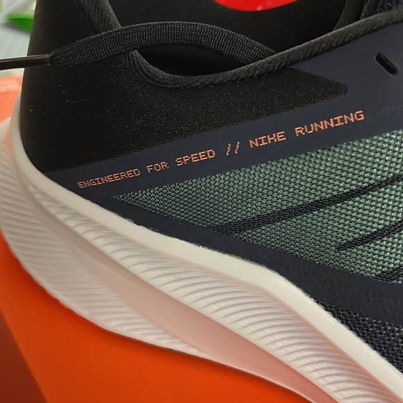 Nike Quest Men’s Sneakers excellent condition - Picture 7 of 14